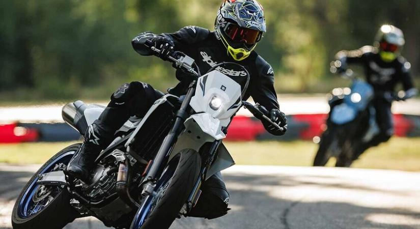 Még kedvezőbb áron kínálják a DR-Z4S és SM modellt - Lehet egy kicsit kevesebb?