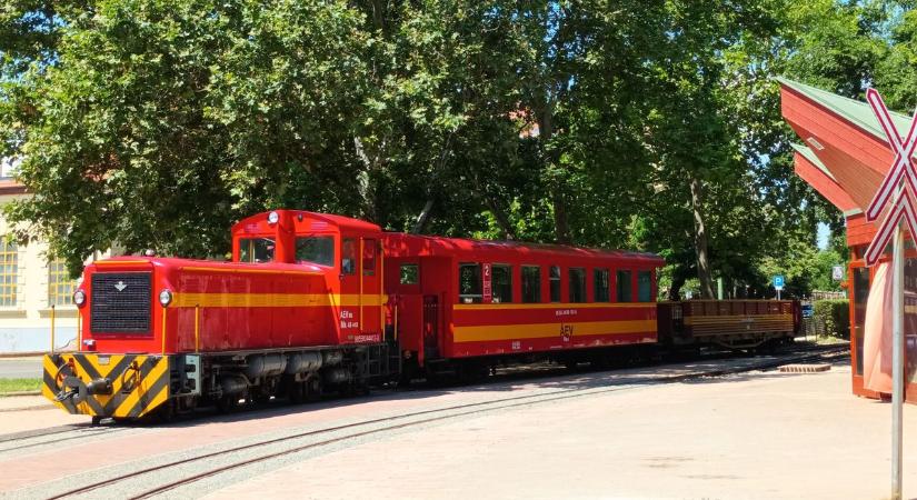 Eldőlt mikor indul a kisvasúti szezon a Mátrában és a Bükkben