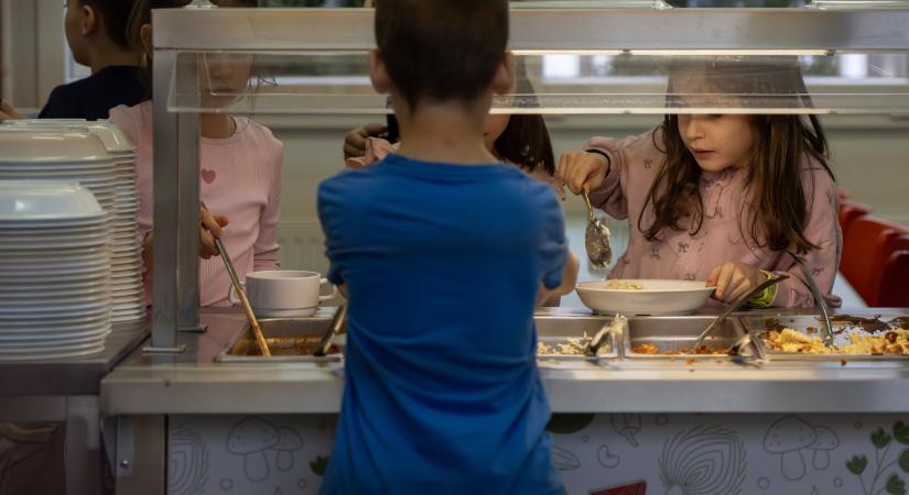 A budai iskolások már svédasztalról esznek, de az országban még mindig kevés gyereknek adatik meg a jóízű menza