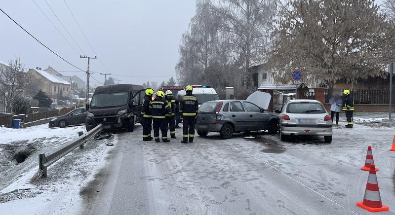 Hármas karambol a Kecelhegyen