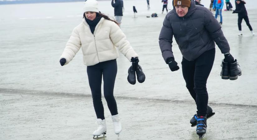 Balatoni korcsolyázás: mutatjuk, hol lehet már jégre menni