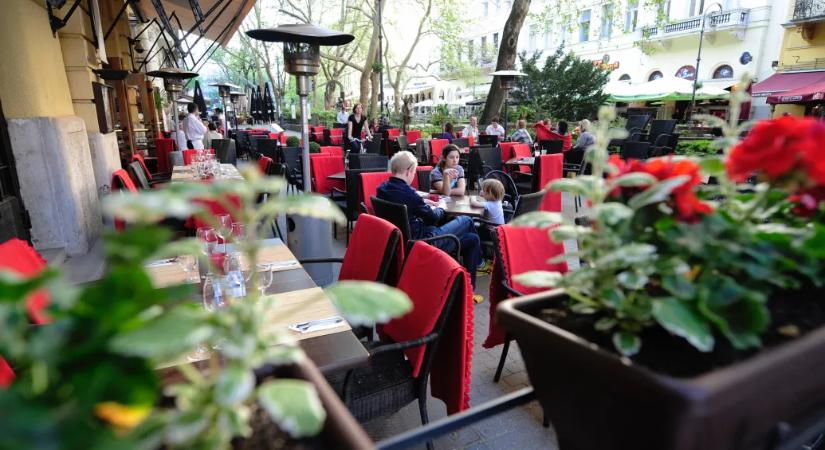 100 milliárd forintos csomagot jelentett be a kormány az éttermek megsegítésére