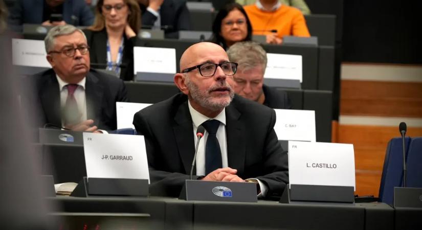 Egy francia képviselővel bővült a fideszesek európai parlamenti frakciója