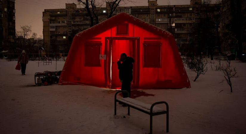 Tökéletes időzítés: fél Kijev fagyoskodik, amikor az IMF a fűtéstámogatások megszüntetését sürgeti