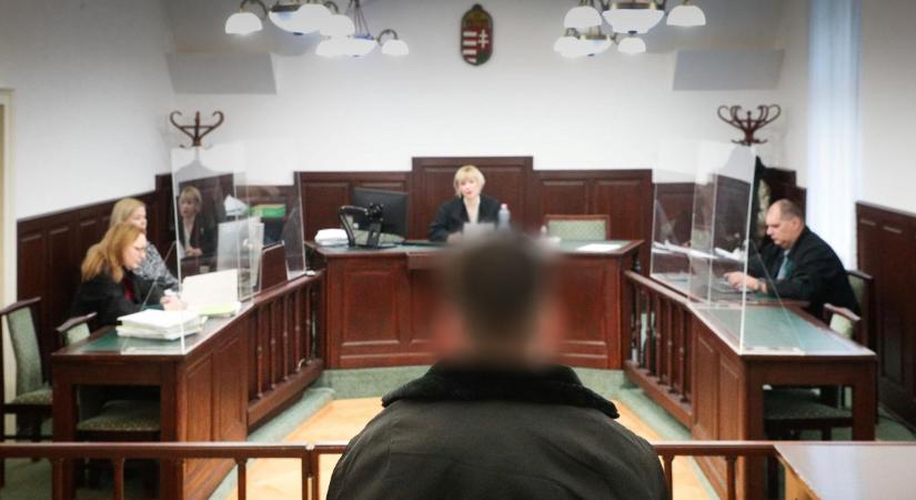 Eltiltás és pénzbírság a cserben hagyónak!