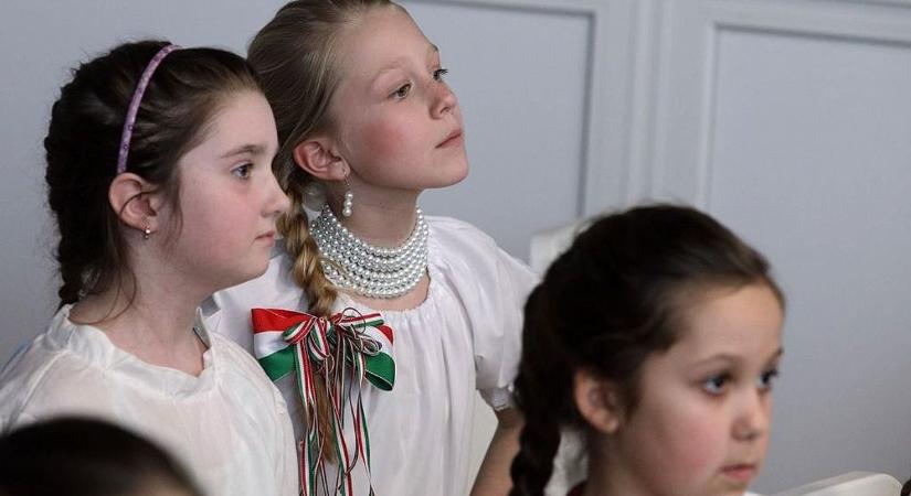 A néphagyomány megőrzése és továbbadása