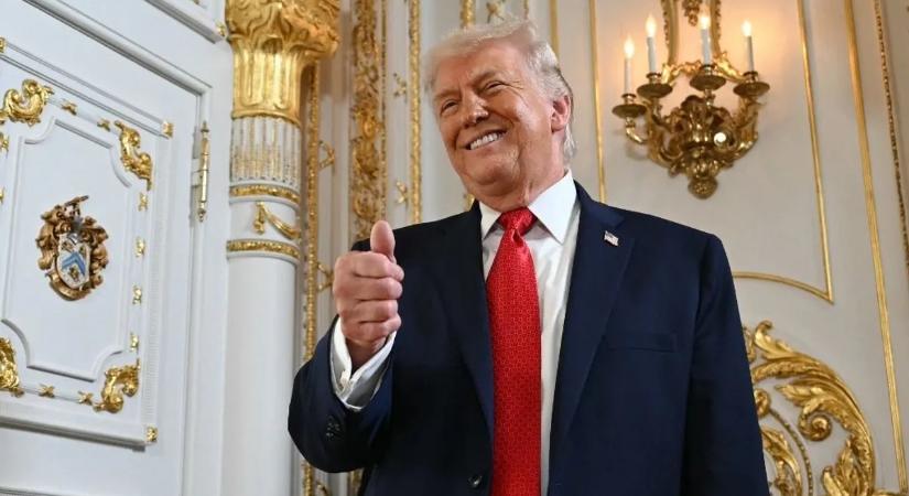 Hivatalos: Donald Trump élete végéig elnök marad