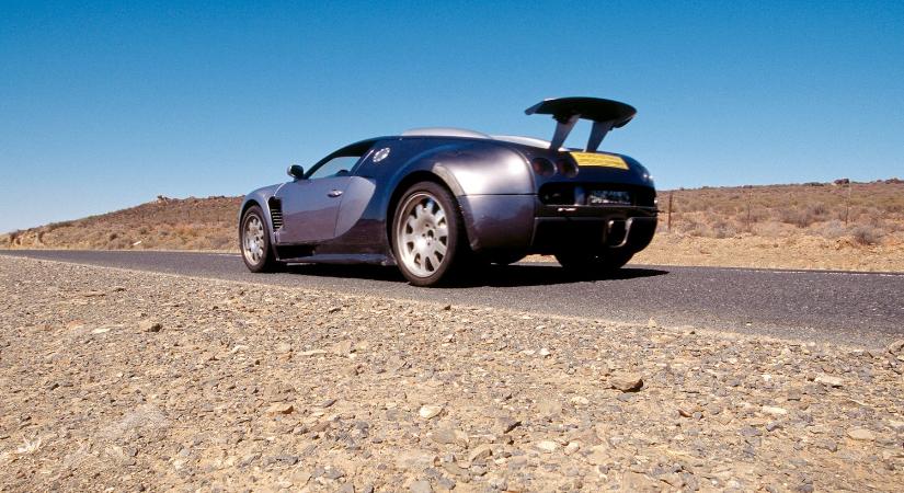 A Veyron ipari műremeknek számító szárnya első körben igazi tákolt darab volt