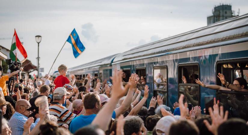 Idén is elindul a Boldogasszony zarándokvonat a csíksomlyói búcsúba (VIDEÓ)