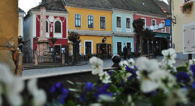 Nyolc város válik központi településsé Budapest körül