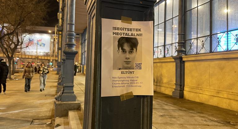 „Úgy tűnt, hogy nem szorul orvosi ellátásra” – Egressy Mátyást leszállították az éjszakai buszról, megszólalt a BKK