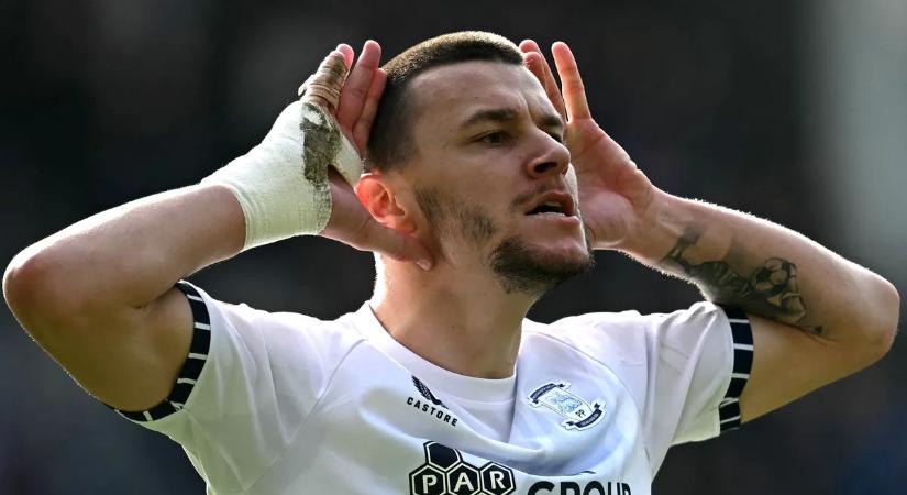 Az angol futball legnagyobb suttyója Zidane-nál is brutálisabbat fejelt – videó