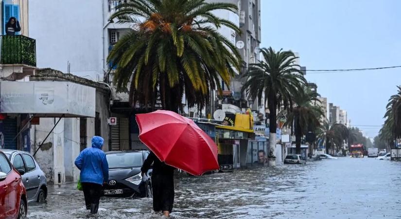 Halálos áradások Tunéziában – vörös riasztás lépett életbe