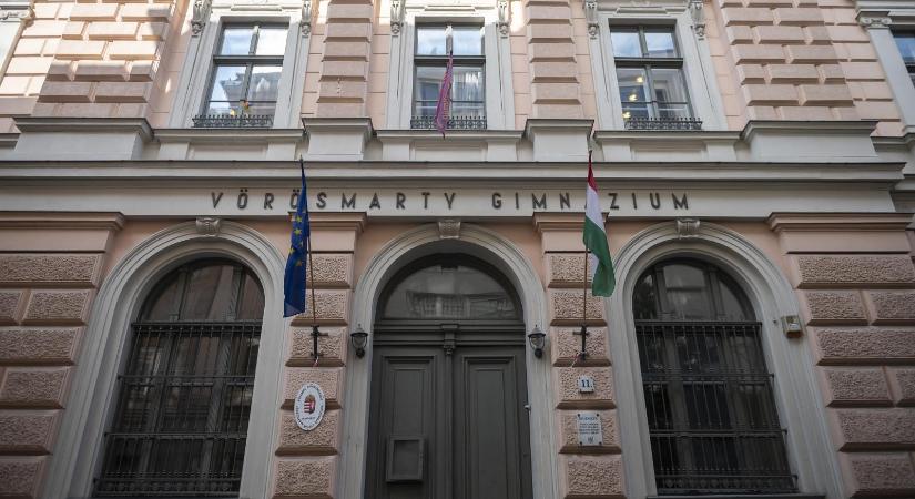 Búcsúzik Egressy Mátyástól iskolája, a Vörösmarty Mihály Gimnázium