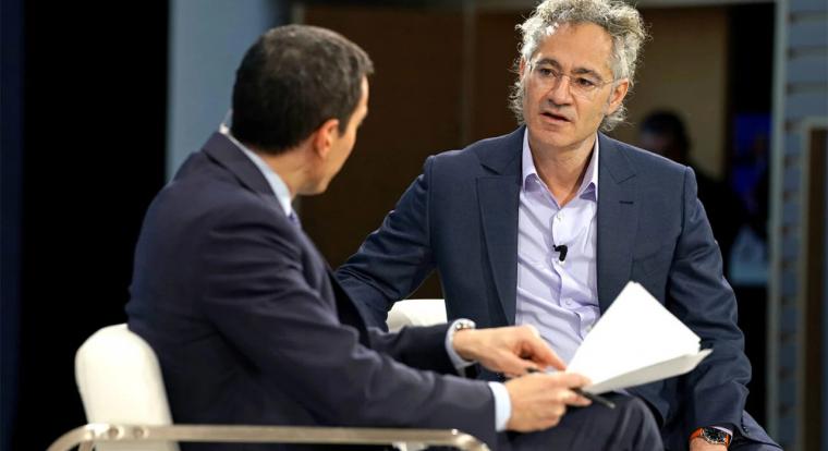 Az AI miatt majd senki nem akar elvándorolni, állítja a Palantir vezére