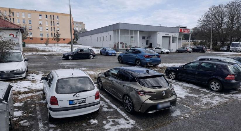 Már csak pár napig élvezhetjük – bezár a városrész kedvelt boltja