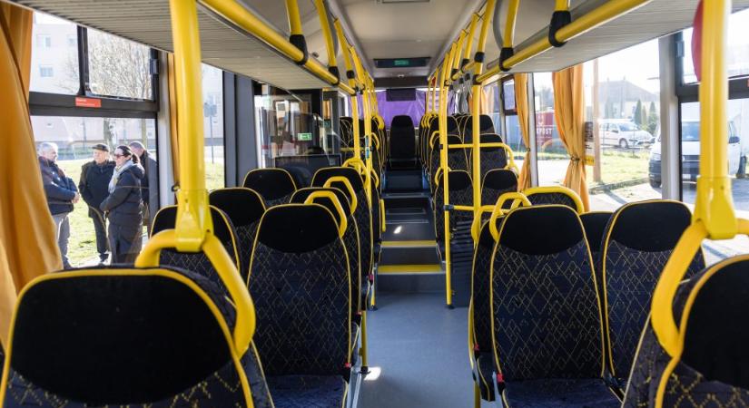 Rosszul lett vezetés közben és meghalt a MÁV-csoport egyik buszsofőrje