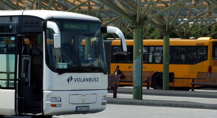 Vezetés közben rosszul lett, majd meghalt egy buszvezető