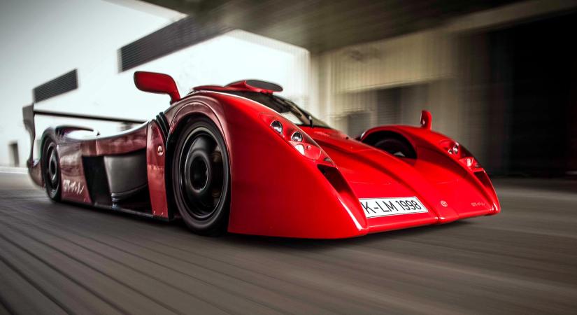 Csak két példány létezik a Toyota szuperautójából