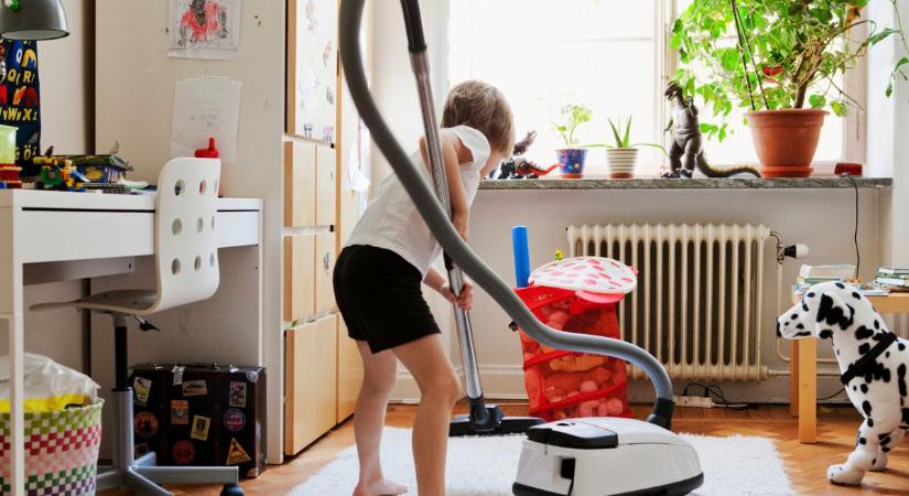 Felrobbantotta az internetet a 8 éves gyerek listája – Megosztottak a szülők