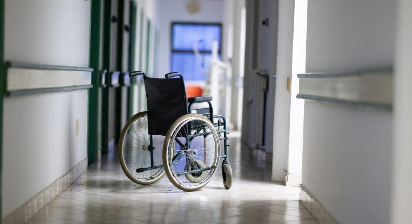 Azonnali látogatási tilalmat rendeltek el