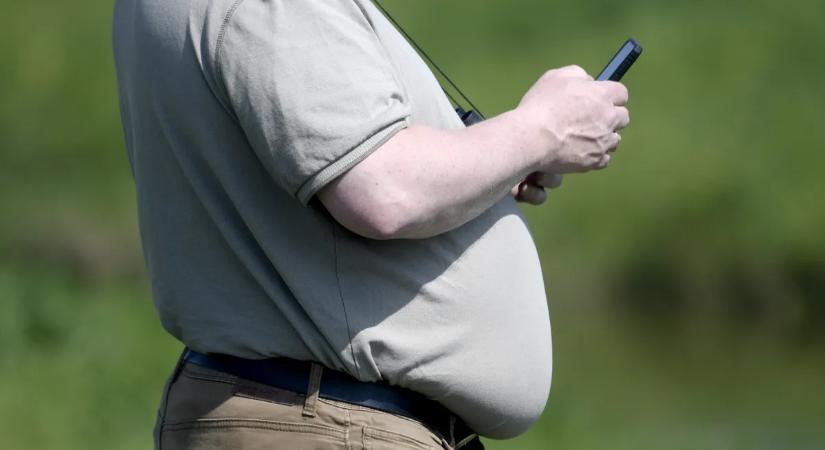 "Undorodom a pufók férjemtől: a dagi hasa és férfimellei kikészítenek - a Mounjaro tönkretette a házasságunkat"