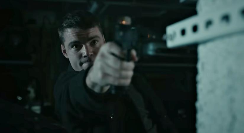 Befutott az Éjjeli ügynök 3. évadának első, akciódús előzetese, amelyben hősünk versenyt fut az idővel, hogy elkapjon egy szupertitkos információkkal meglógott fickót