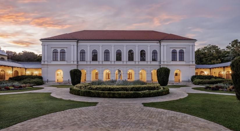 Kovács Patríciával folytatódik az Anna Grand Hotel és a GLAMOUR közös sorozata