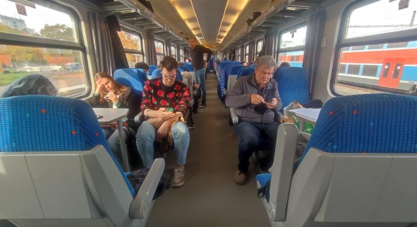 Sokakat meglep a MÁV járatain elhagyott tárgyak listája