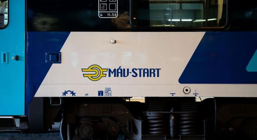 Nemcsak tárgyakat felejtenek az utasok a vonatokon: egészen rendhagyó felfedezést tett a MÁV