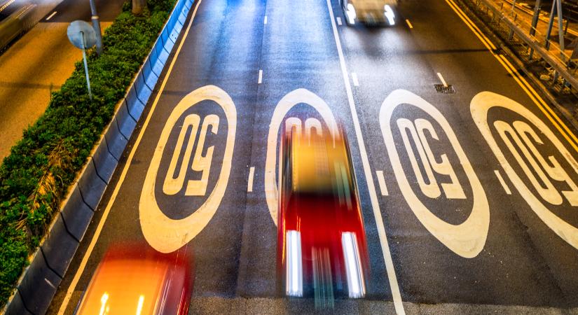 Jön az új KRESZ: 140-es sebességhatár és gyalogos-szigorítás