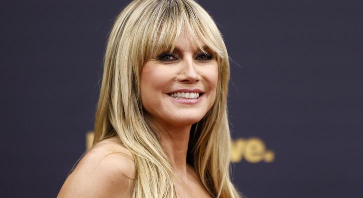 Heidi Klum áttetsző szettben lépett a vörös szőnyegre