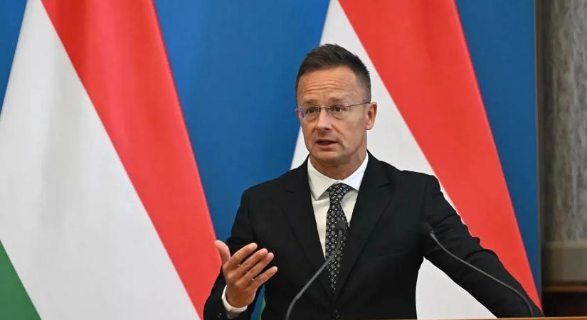 Szijjártó Péter fontos bejelentést tett, új munkahelyek jönnek létre