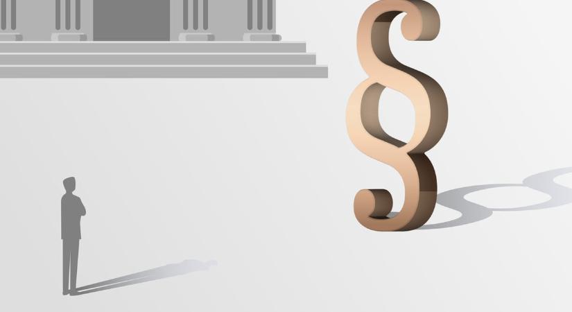 Hatvan nap elzárást kapott a férfi, aki az autója mögé kötve húzta a kutyáját