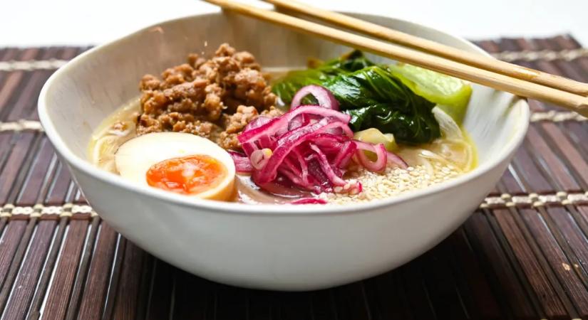 Ebből a könyvből meg lehet tanulni ráment főzni