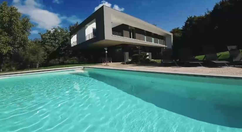 Luxus, amiről eddig csak álmodtál – mutatjuk a Budapest Luxe-villáit belülről