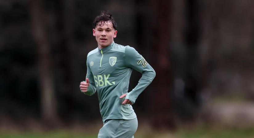 „A pici, aranyos, nagyon ügyes gyerekből lett egy érett futballista” – a Soroksár sportigazgatója a Nemzeti Sportrádióban