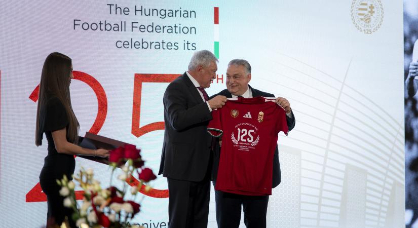 A futball-vb lehetséges európai bojkottjáról is tárgyaltak zárt ajtók mögött hétfőn Budapesten európai sportvezetők