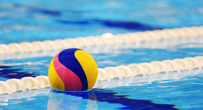 Magabiztosan győzelem a görögök ellen