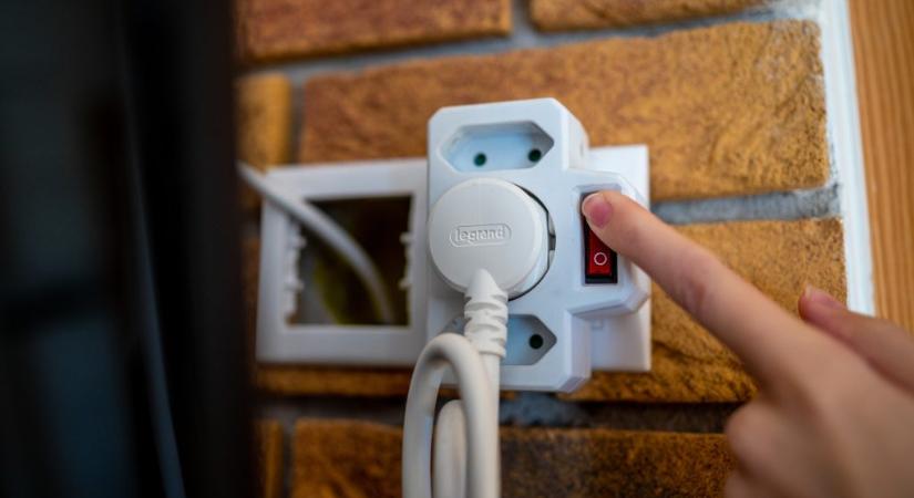 Délután óta nincs áram több Veszprém megyei településen, miközben -11 fok van