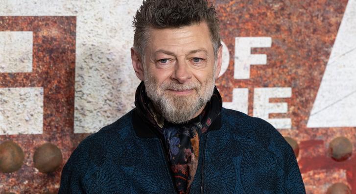 Andy Serkis sejtelmes utalásokat tett az új Gyűrűk Ura-film szereplőgárdájáról