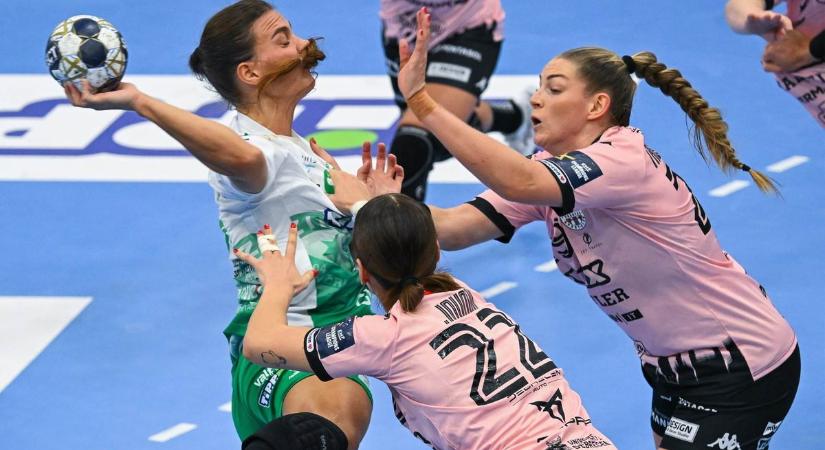 Sokkoló sérülés Győrben: mentővel szállították kórházba a dán klasszist (VIDEÓ)