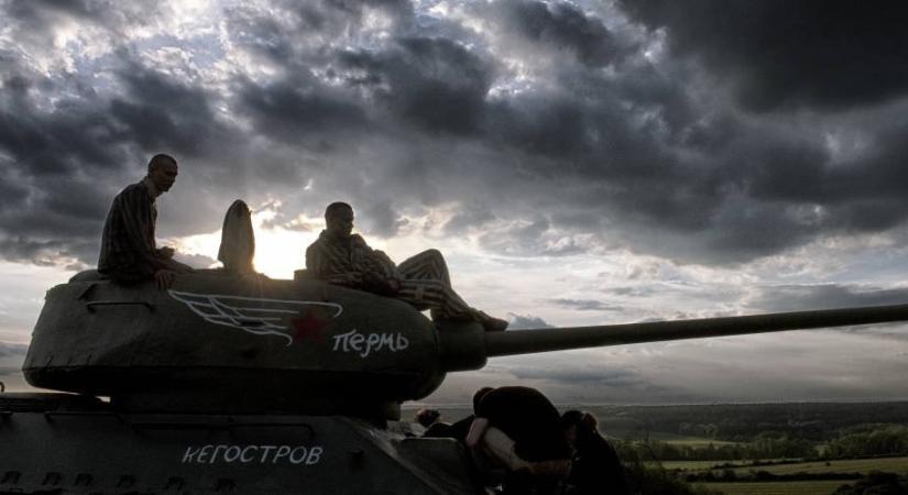 T-34: A sok páncélos és a kutya válogatás aranyérmese (kritika)