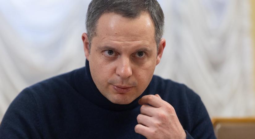 Zelenszkij újabb bizalmasa körül szorul a hurok