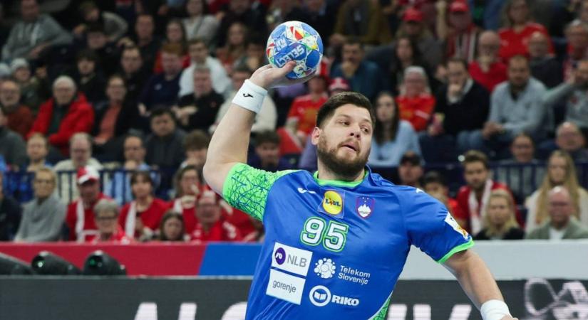 Fejbe verte ellenfelét, a magyarok ellen sem játszhat a szlovén kézilabdázó