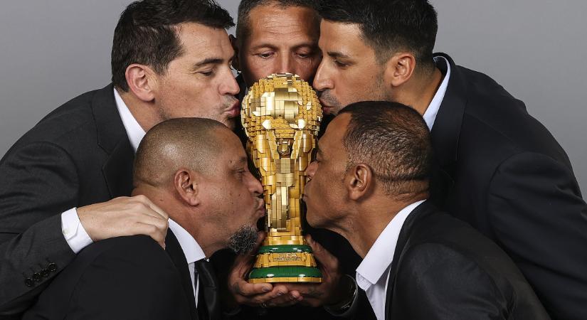 Legendás focisták idézik fel a focivébé dicsőségét a Lego új szettjével