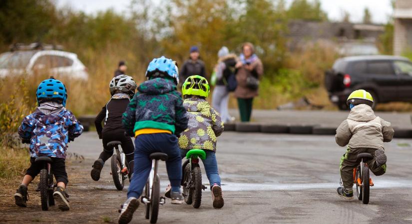 Nagyon fogy a magyar, 2030-ra akár 9 millió alá is zuhanhat Magyarország népessége