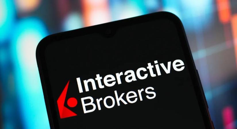 Meglepően jól teljesítettek a lakossági befektetők: 2025-ben 19,2 százalékos átlaghozamot értek el az Interactive Brokersnél