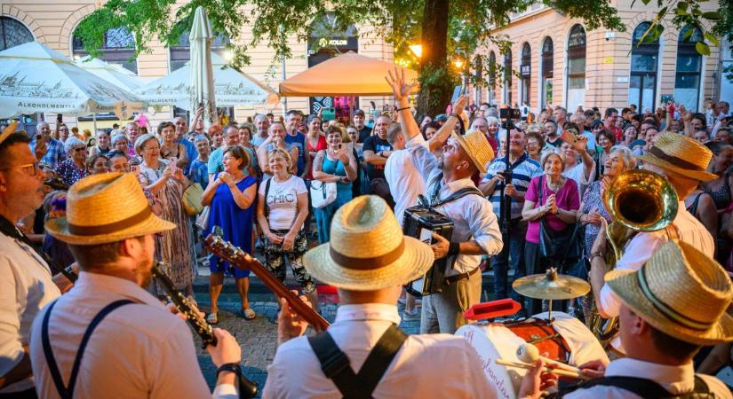 Neked sem a divat, hanem a kultúra mondja meg, hogy ki vagy?