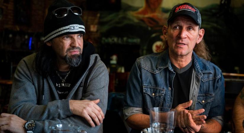 A Tankcsapda Afrikában jelenti majd be új gitárosát